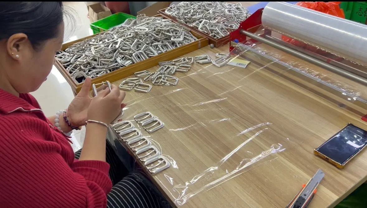 Kunyu Jewelry จัดส่งทุกวัน Kunyu Jewelry จัดส่งทุกวัน