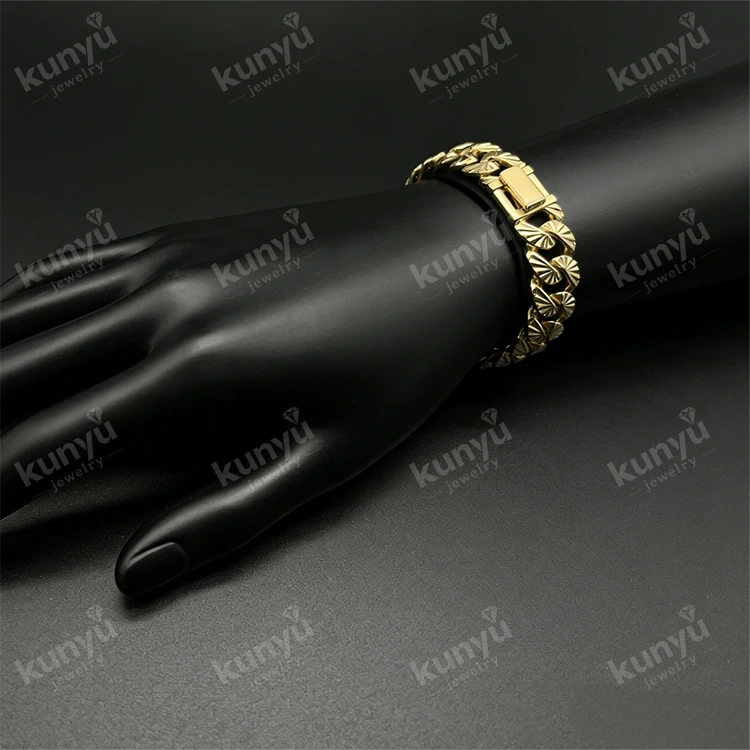 สร้อยข้อมือฮิปฮอปชุบทอง สร้อยข้อมือฮิปฮอปชุบทอง