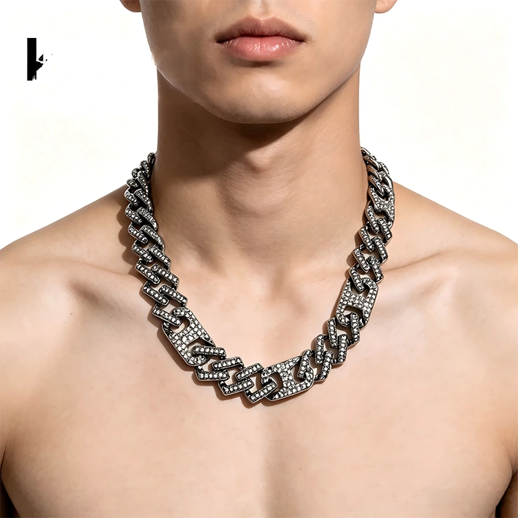 Iced Out โซ่คิวบา